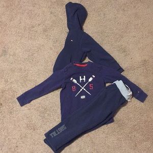 Tommy Hilfiger set shirt  and sweats